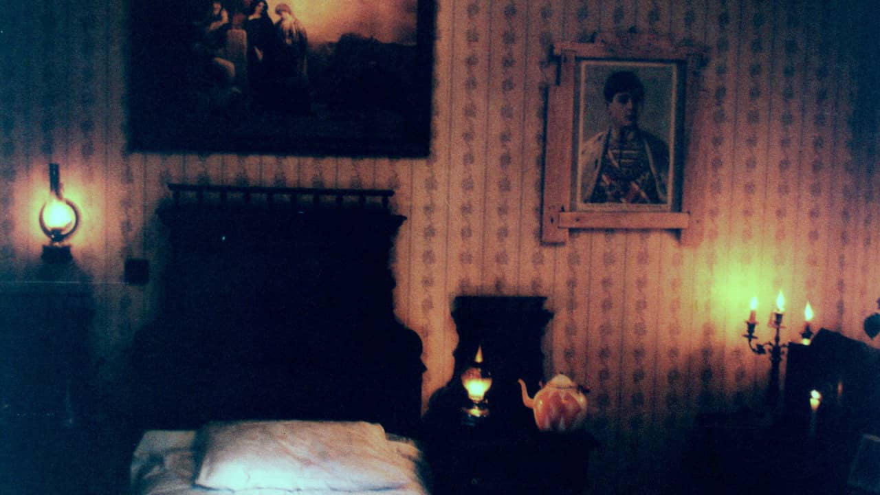 Bed backdrop