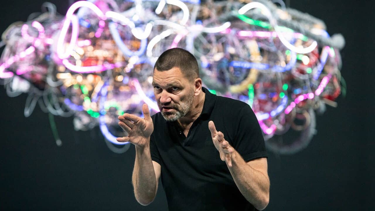 Theo Maassen: Onbekend Terrein backdrop