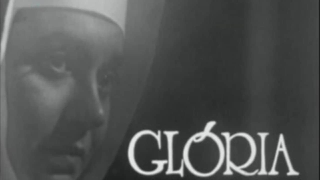 Glória backdrop