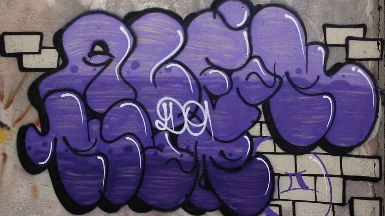 Além do Muro backdrop