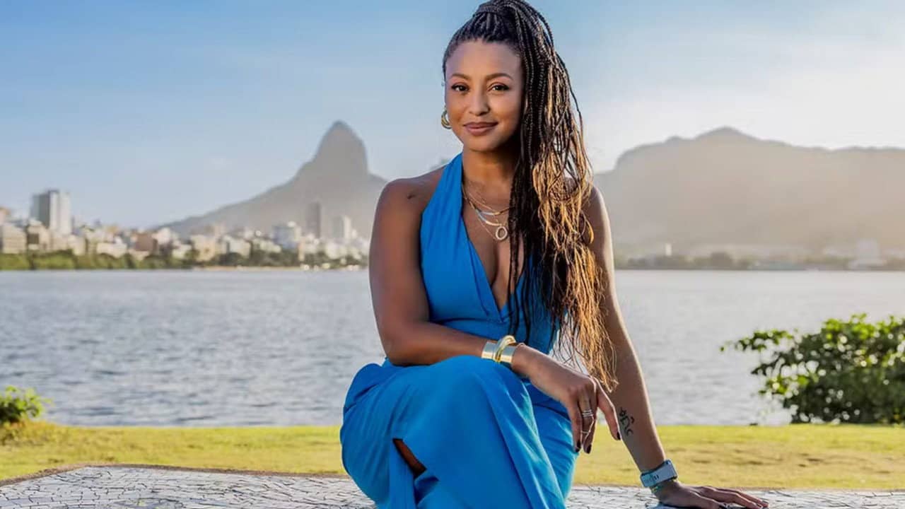 Por Você backdrop