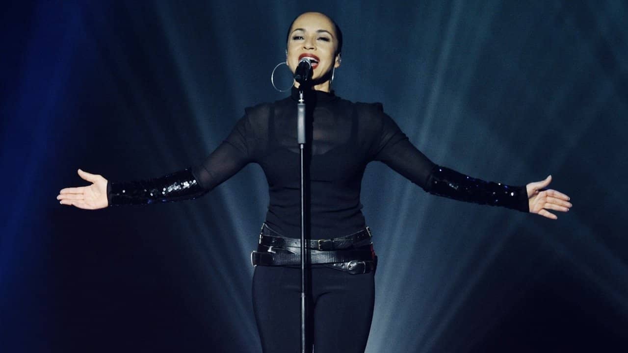 Sade : Bring Me Home backdrop