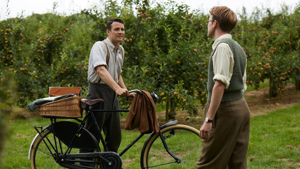 Making Noise Quietly: Three Conversations backdrop