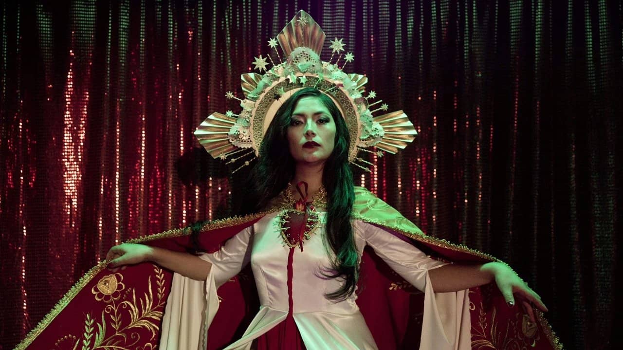 Lina from Lima backdrop
