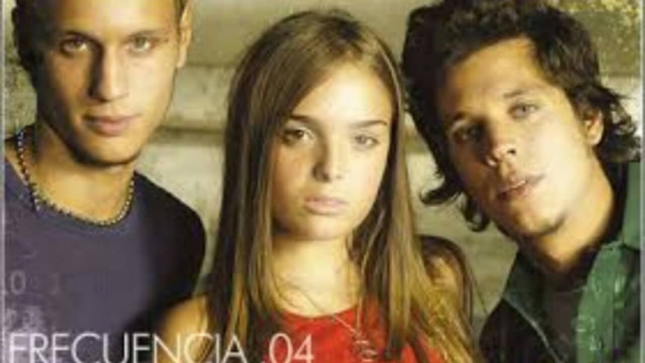 Frecuencia .04 backdrop
