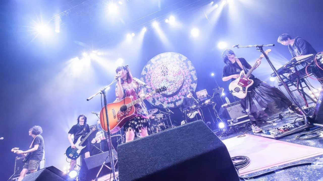 全国ツアー「TOKYO BLACK HOLE TOUR」TOKYO●ZEPP TOKYOライブ映像 backdrop