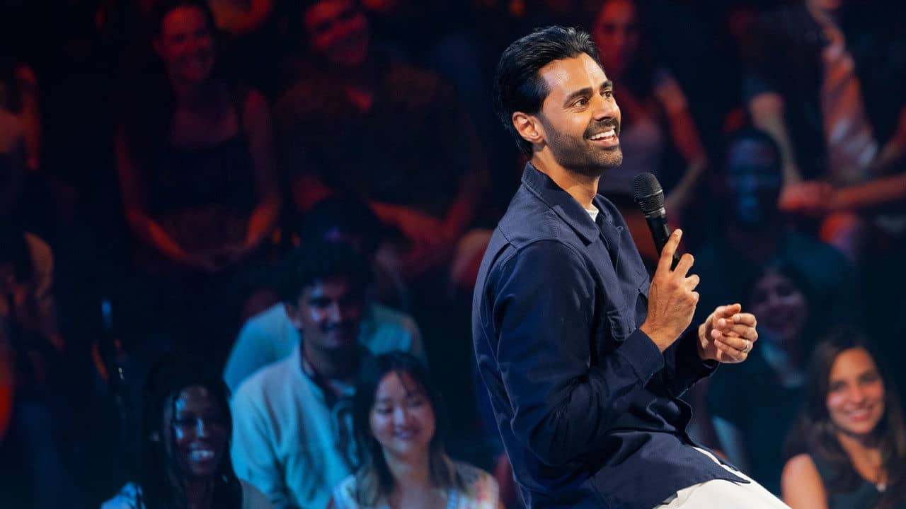 Hasan Minhaj: Off with His Head backdrop
