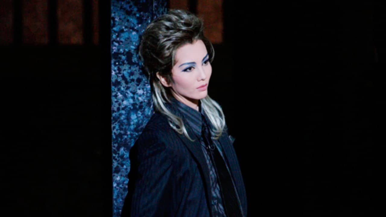 Canary backdrop
