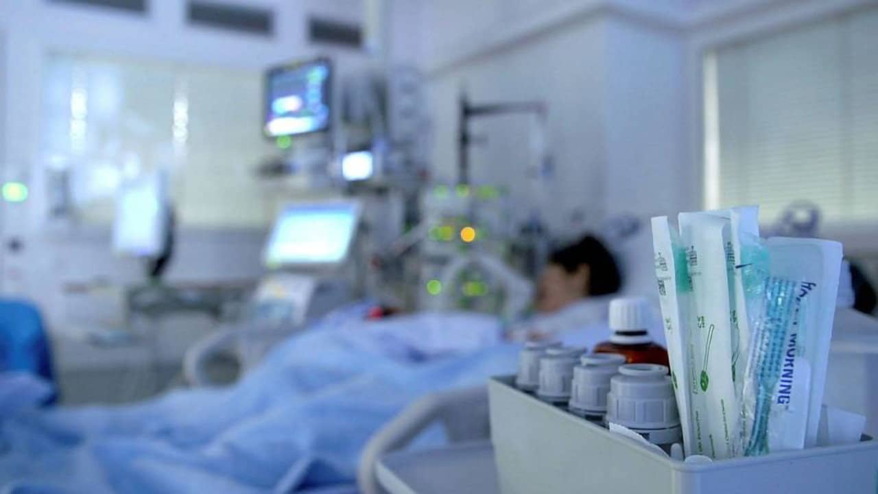 Temps présent - expérience de mort imminente, enquête sur une énigme backdrop