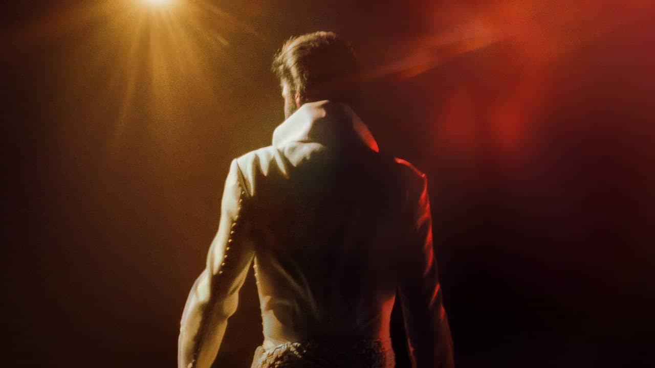EPiC: Elvis Presley in Concert backdrop