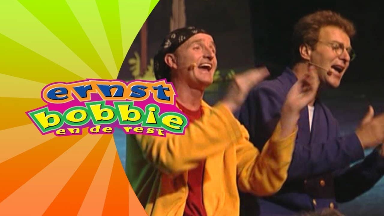 Ernst & Bobbie Show: The Big Move backdrop