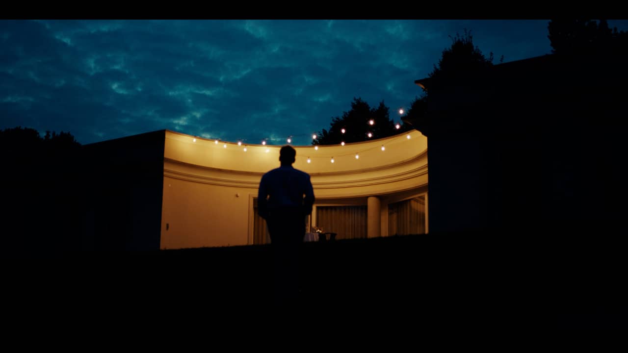 Fuori fa Paura backdrop