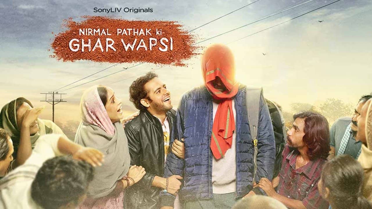 Nirmal Pathak Ki Ghar Wapsi backdrop