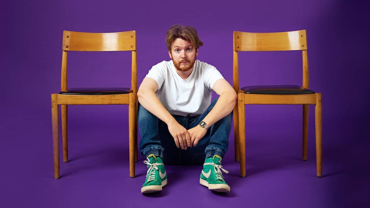 Mads Holm - Hvordan Endte Vi Her? backdrop
