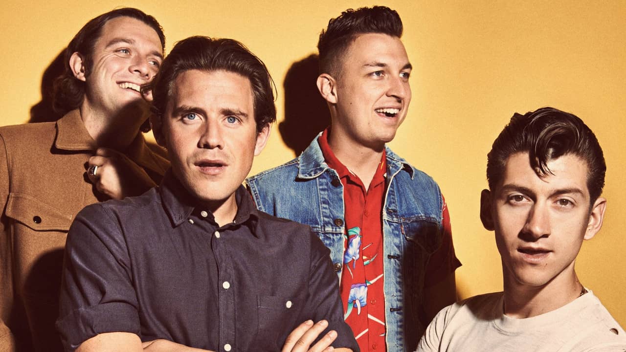 Arctic Monkeys aux Nuits de Fourvière backdrop