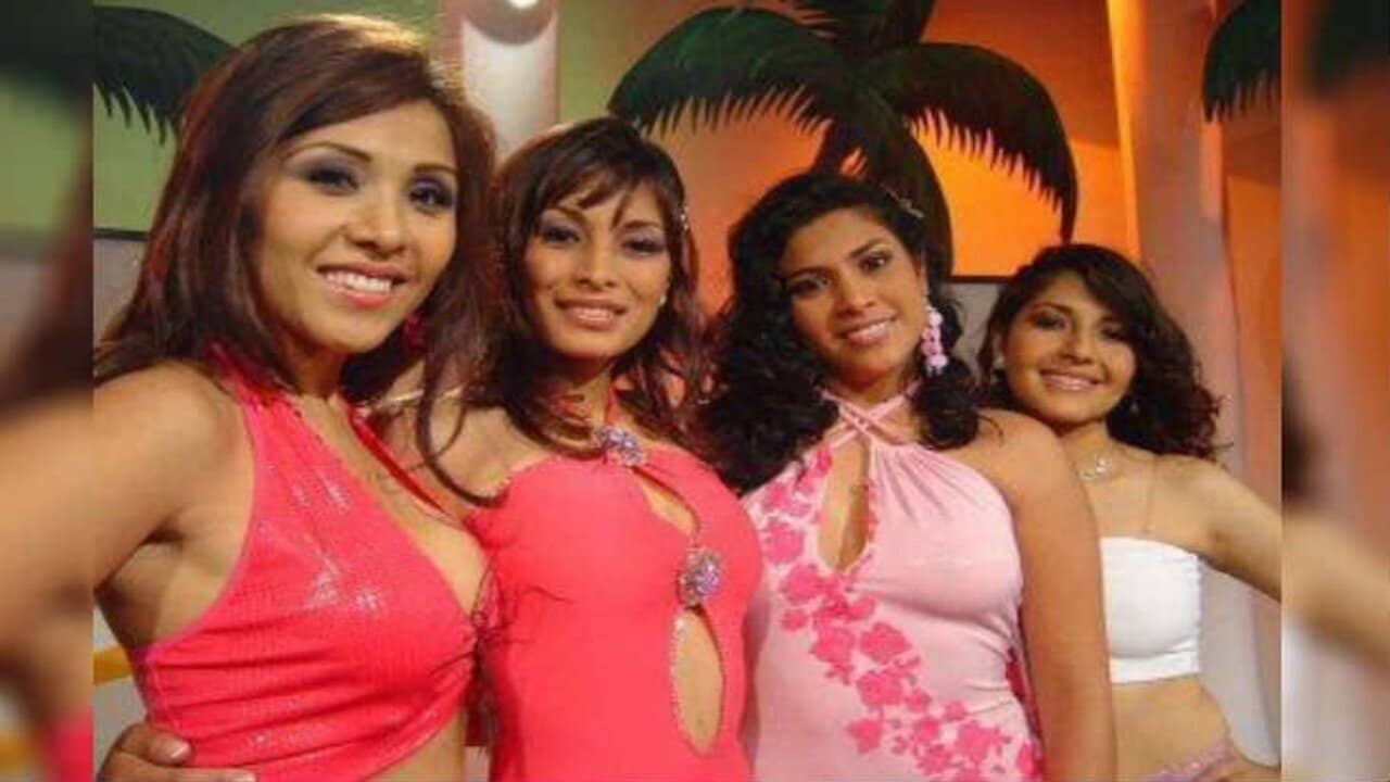 Las Vírgenes de la Cumbia backdrop