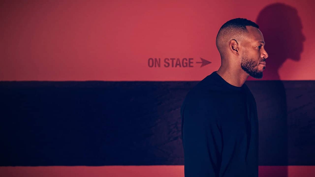 Marlon Wayans: Good Grief backdrop