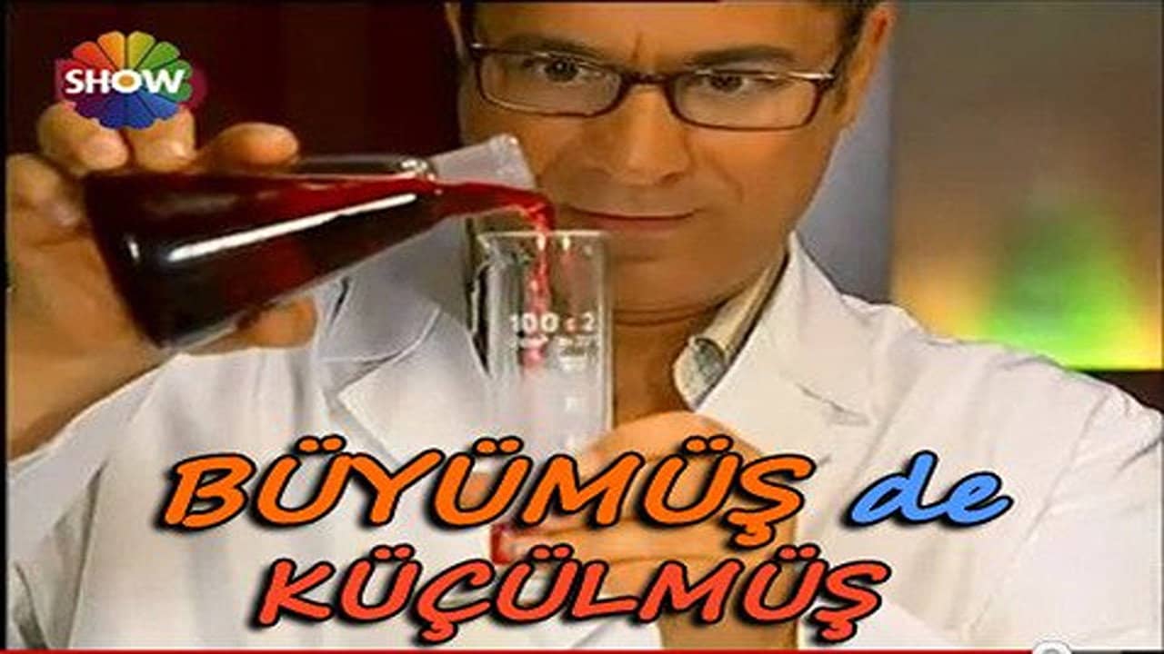 Büyümüş de Küçülmüş backdrop