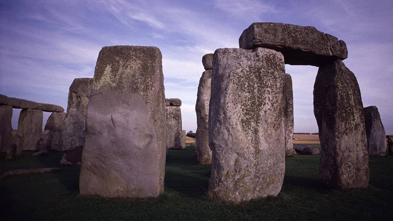Stonehenge Rediscovered backdrop