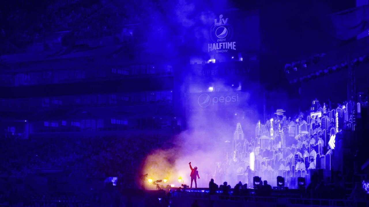 The Show backdrop