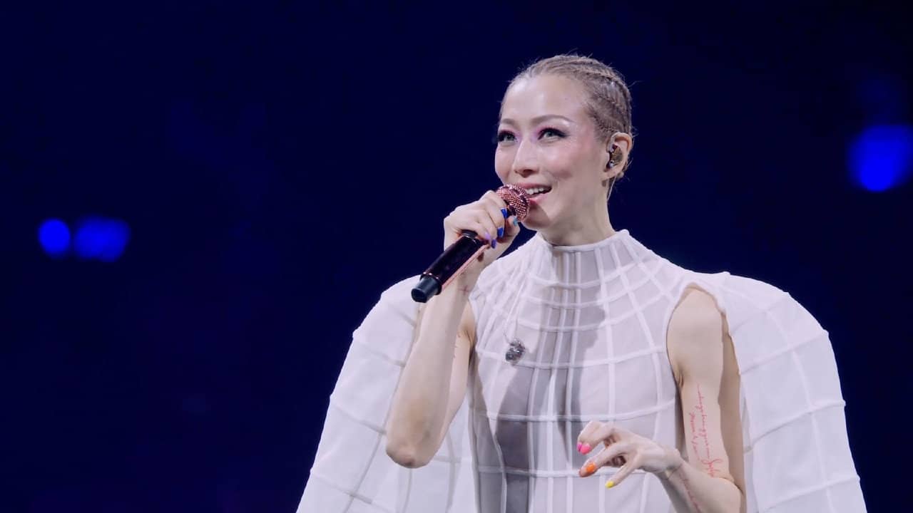 You & Mi Sammi Cheng World Tour backdrop