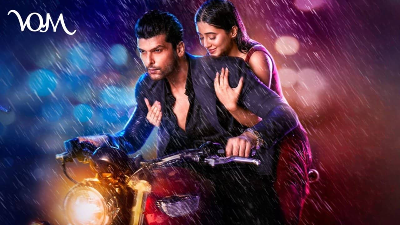 Barsatein - Mausam Pyar Ka backdrop