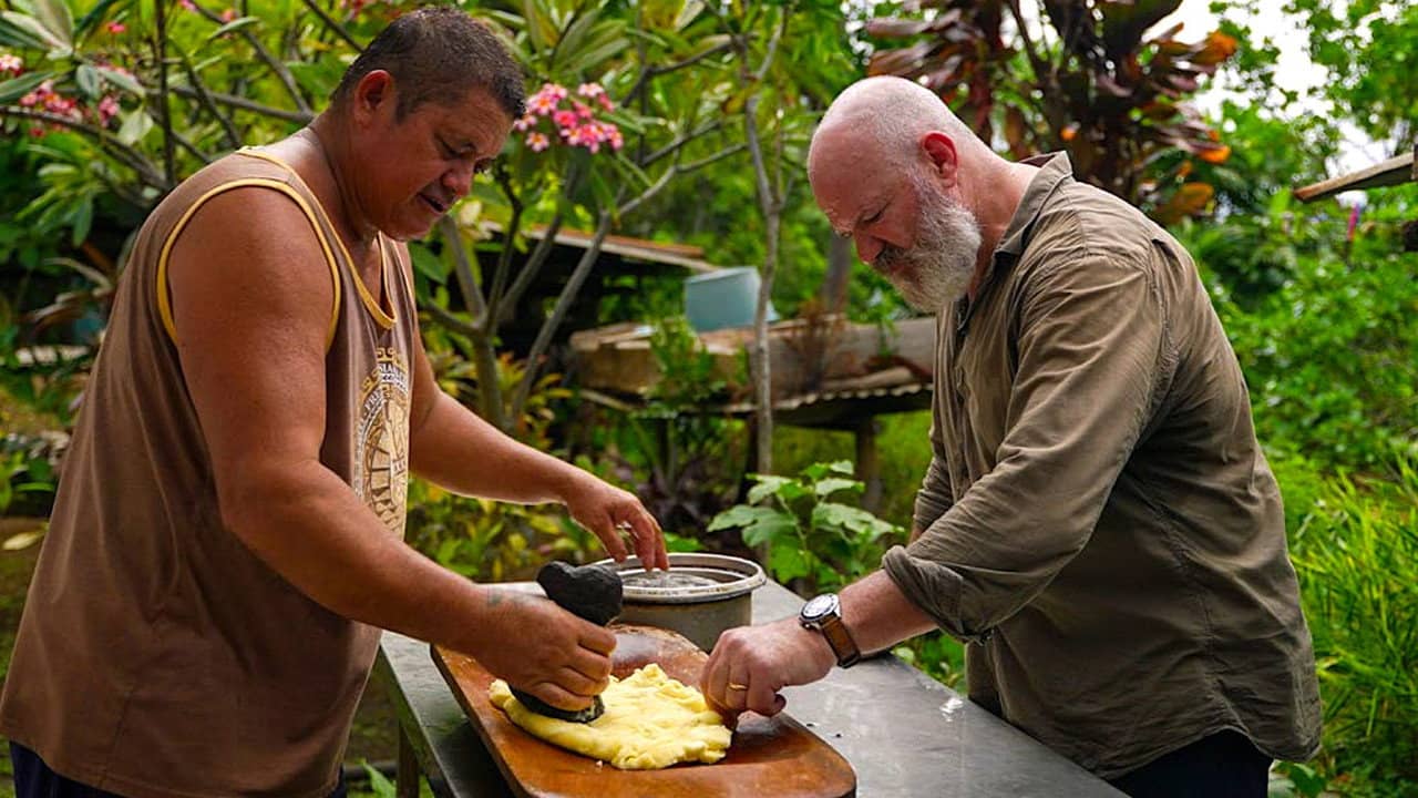 Un chef au bout du monde avec Philippe Etchebest backdrop