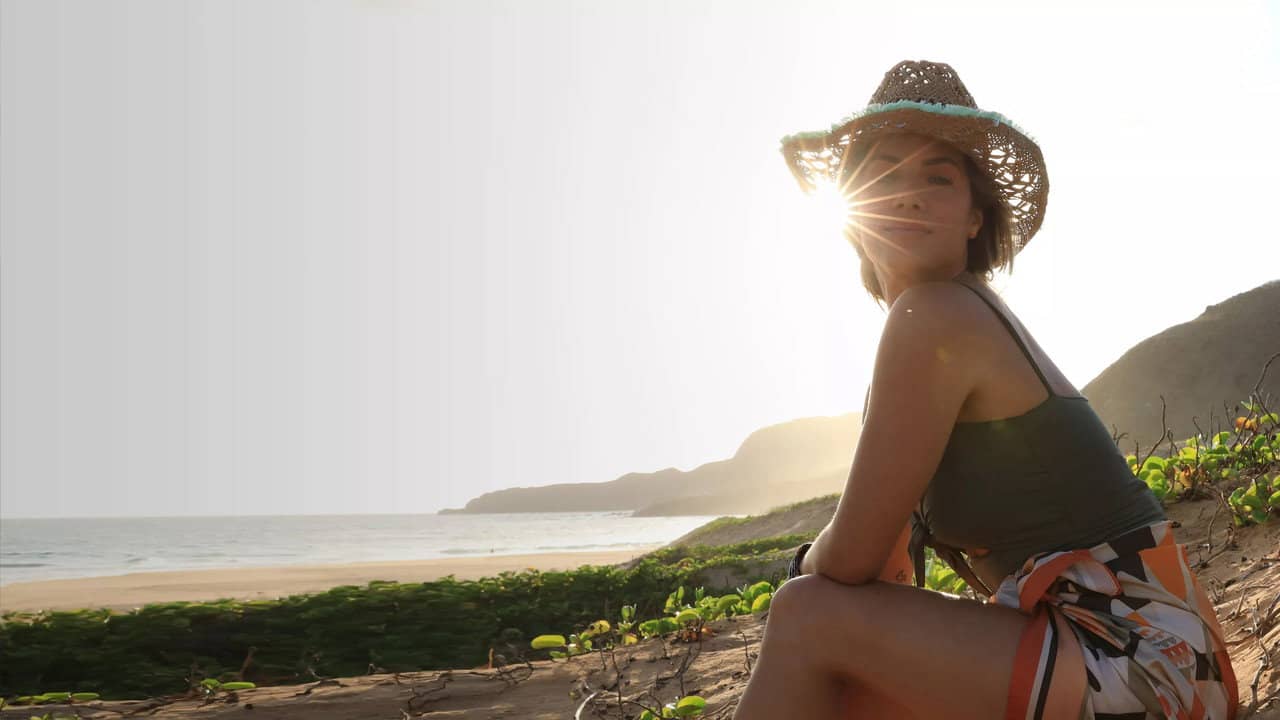 No Paraíso, com Gio Ewbank backdrop