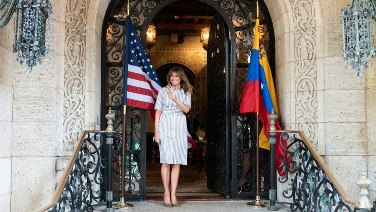 Looking for Melania Trump backdrop