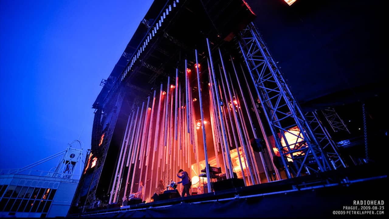 Radiohead: Live in Praha 2009 backdrop