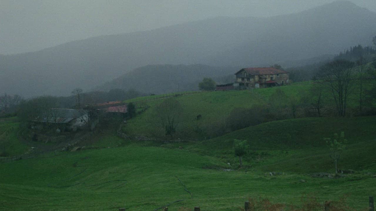 Larrua Jo backdrop
