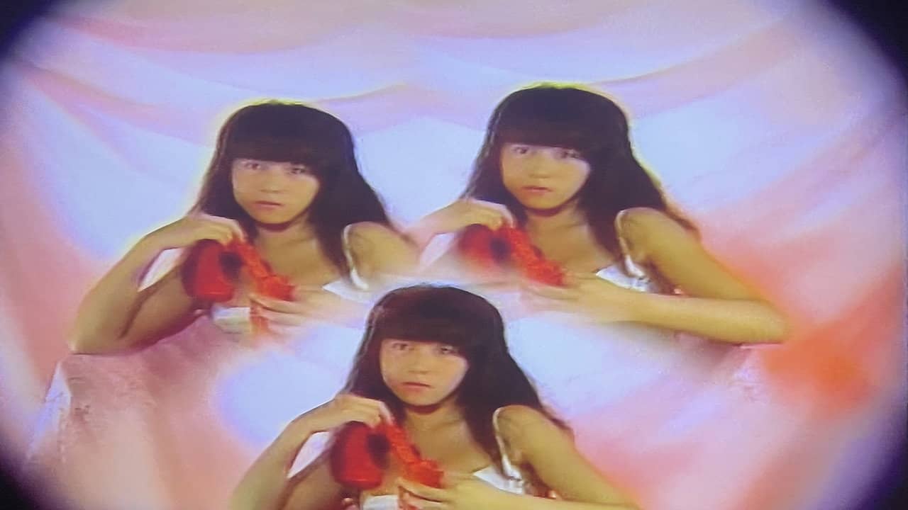Sexy Dream of Love: Yuka Tachihara backdrop