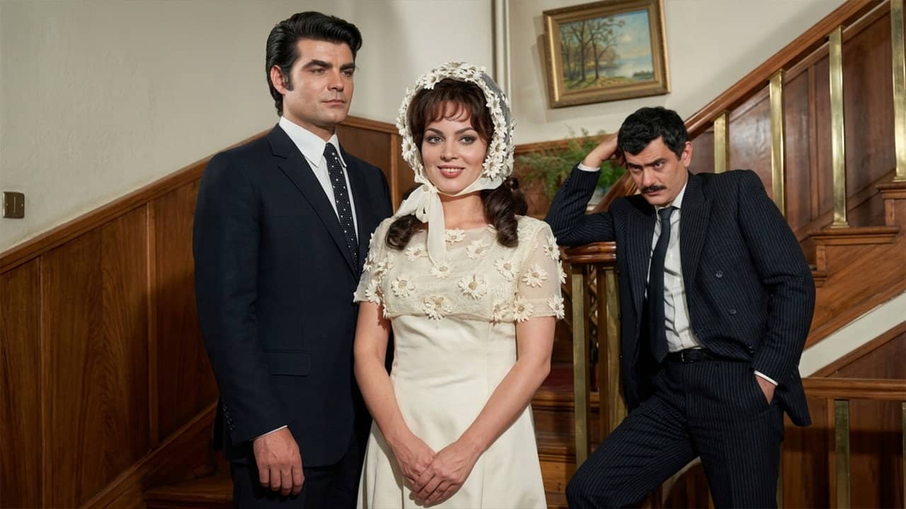 Ayşem backdrop