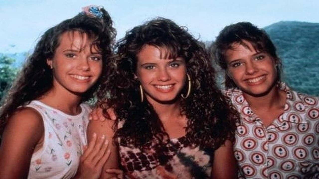 Parent Trap: Hawaiian Honeymoon backdrop