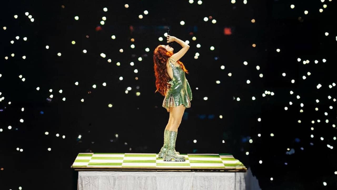 Bárbara Tinoco - A Curta Vida de uma Popstar, Live at MEO Arena backdrop
