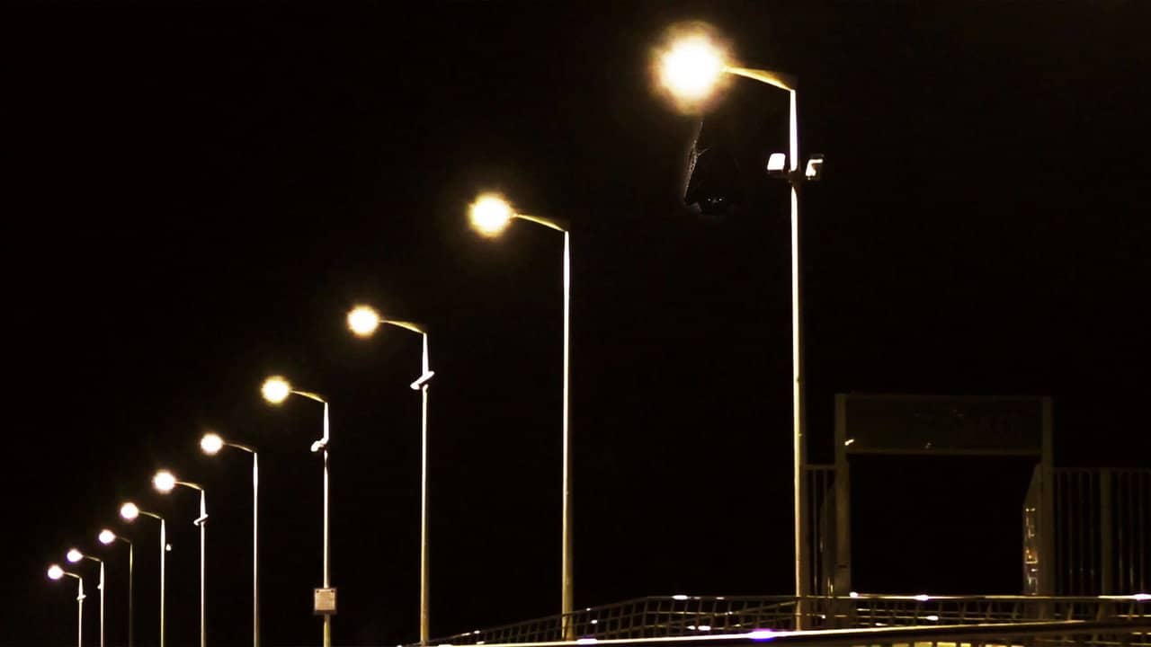 Crénom backdrop