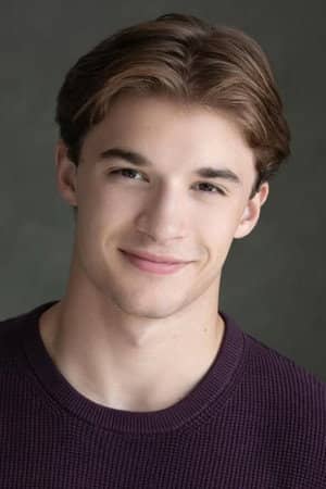 Avery Esteves