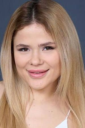 Nicole Nixon
