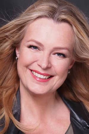 Esther Hart