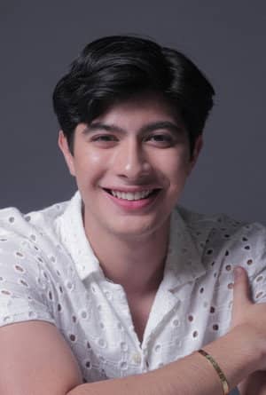 Anjay Anson