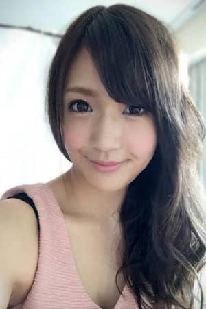 Hana Aoyama