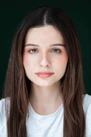 Mia Fernandes