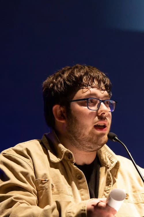 Andrés L. Dueñas