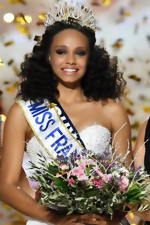 Miss France Season 30 poster