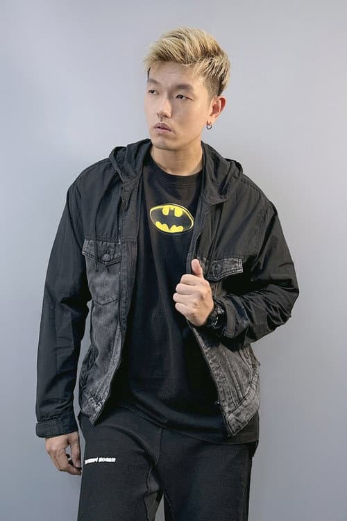 謝育澤