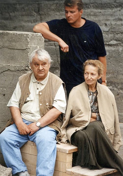 The Relatives Season 2 poster