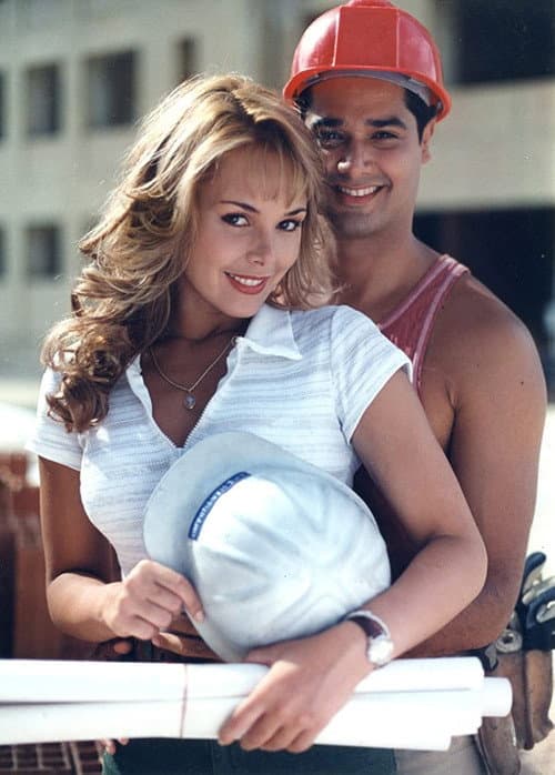 La llaman Mariamor Season 1 poster