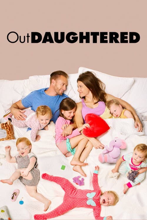 OutDaughtered Season 3 poster
