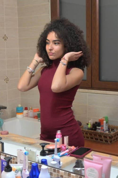 SARA AMPELLI