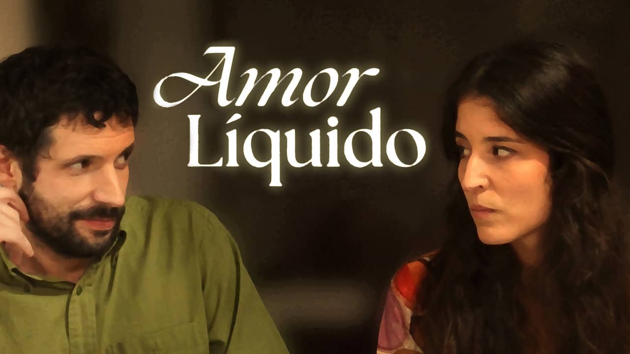 Amor Líquido backdrop